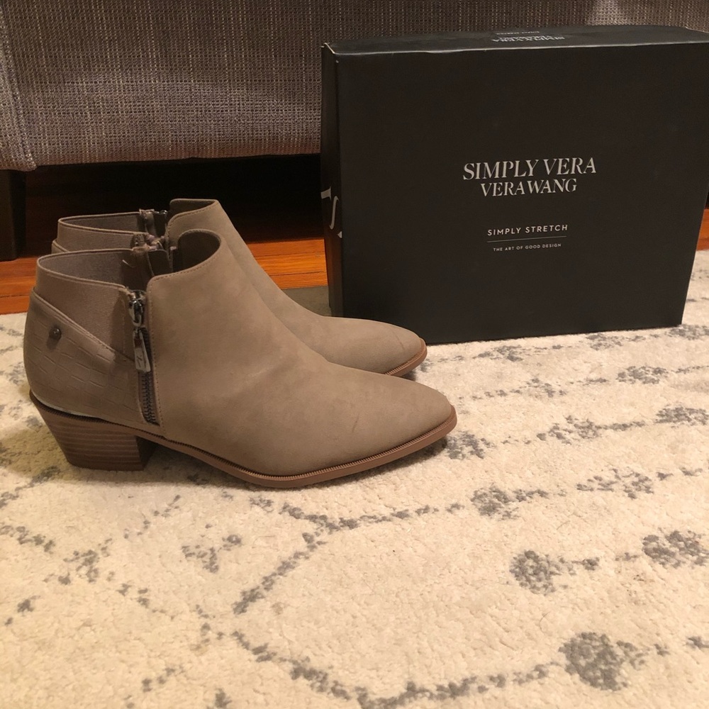 Simply Vera-Vera Wang Faux Suede Ankle Boots